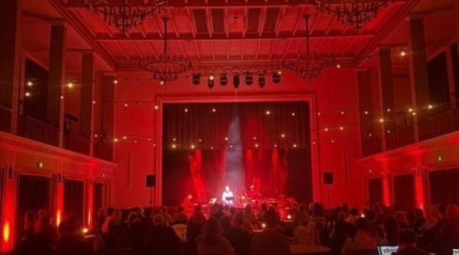 old jazz nad tugą (1)