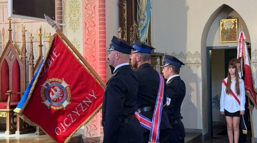 Uroczyste obchody Święta Narodowego Konstytucji 3 Maja w Nowym Dworze Gdańskim  (26)