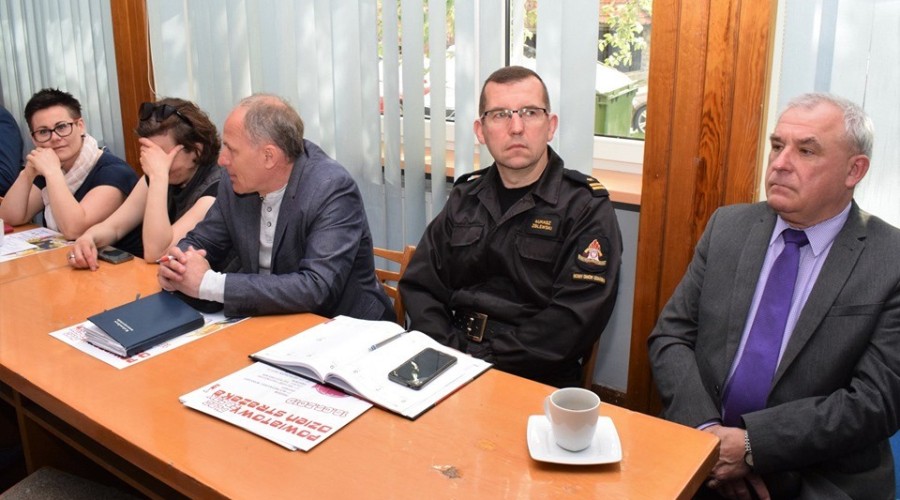 59748072_2228682230795646_3178892676602789888_n