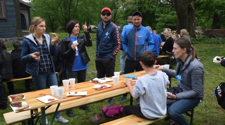 Niebieski piknik autyzm (107)