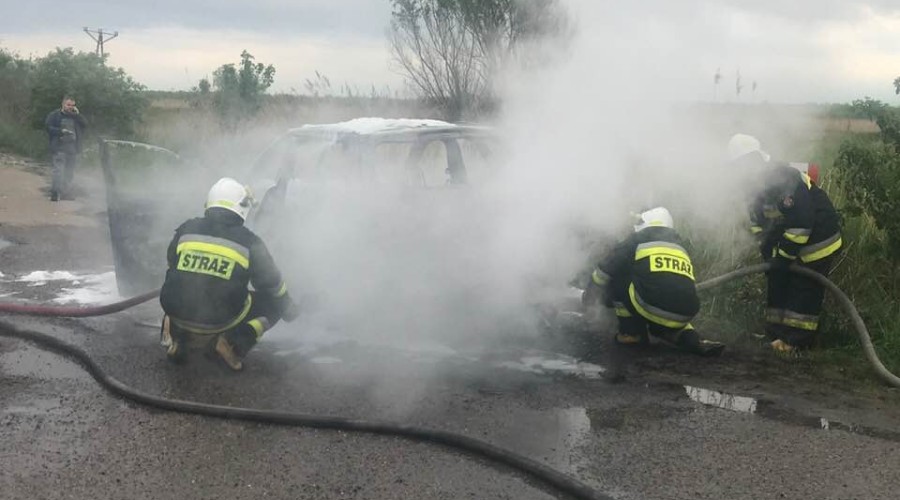 pożar samochodu osłonka (1)