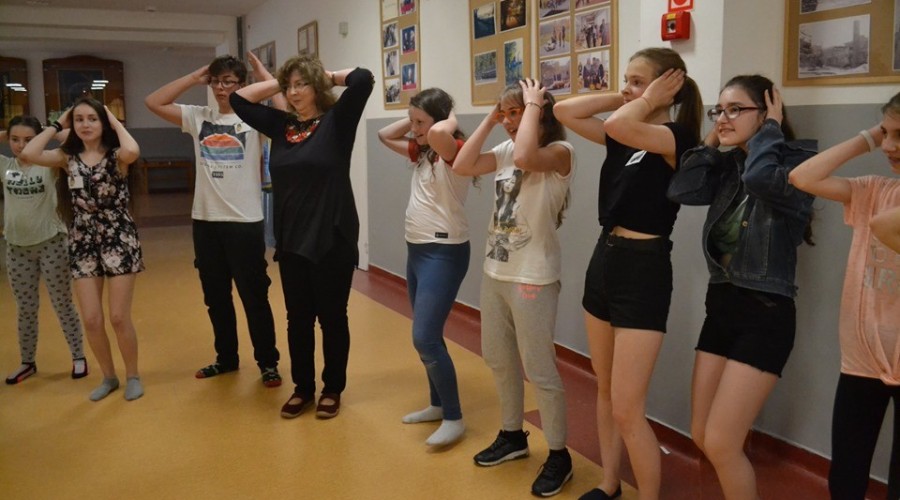 Sztutowo. Uczniowie z Pozezdrza z wizytą (7)