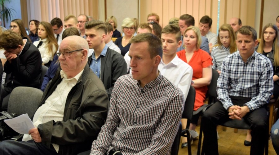 sesja rady powiatu nowodworskiego15