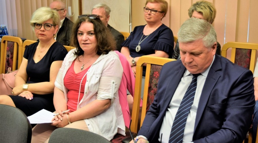 sesja rady powiatu nowodworskiego77