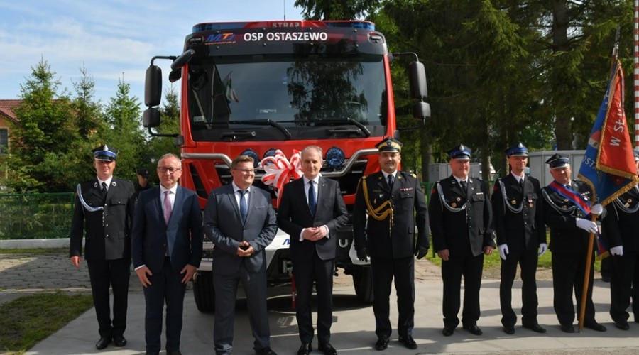 nowy wóz strażacki ostaszewo (3)