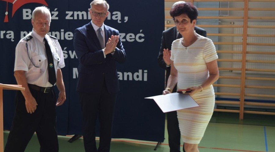 Zakończenie roku szkolnego zespół szkół nr 1 ndg (53)