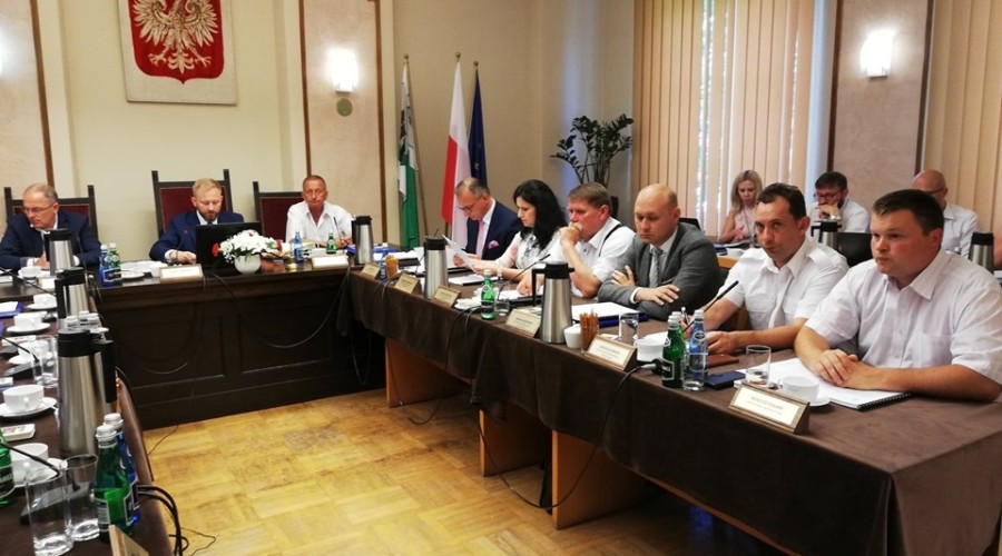 sesja rady powiatu nowodworskiego (4)