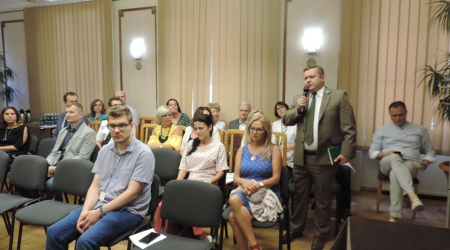 sesja rady powiatu nowodworskiego (7)