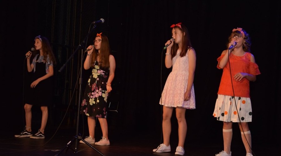 Uniwersytet Trzeciego Wieku zakonczenie starosta nowodworski (1)