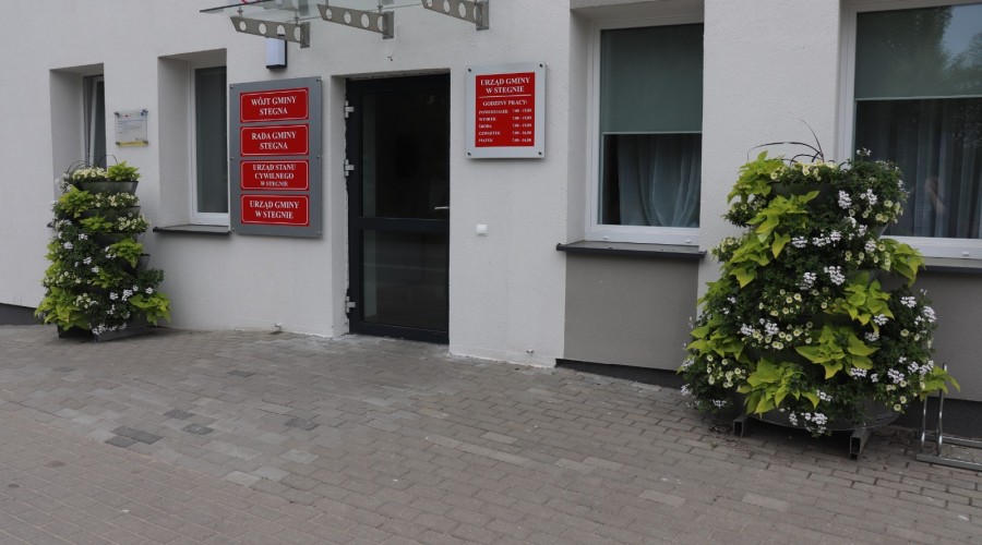 Stegna przy urzędzie