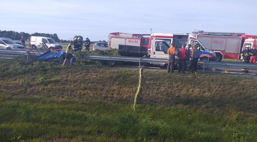 wypadek na s7 pod kiezmarkiem (3)