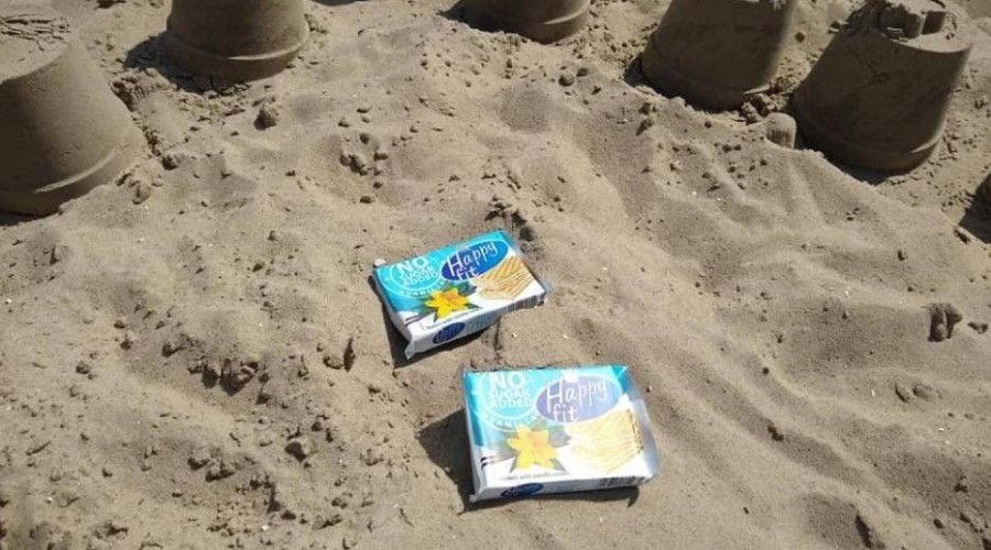 sztutowo plaża budowanie góry z piasku (1)