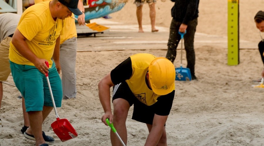 Plażowe Mistrzostwa Budowniczych w Sztutowie (9)