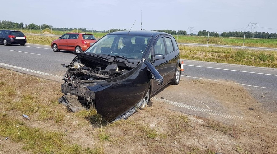 wypadek s7 cedry (2)