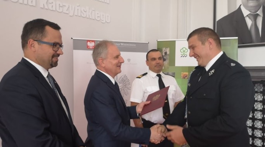 nowy sprzet dla strazaków (5)