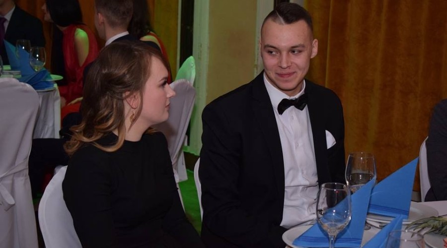 studniówka liceum 2019 r (11)