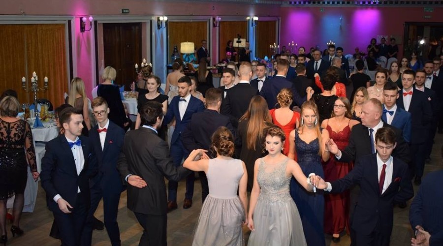 studniówka liceum 2019 r (20)