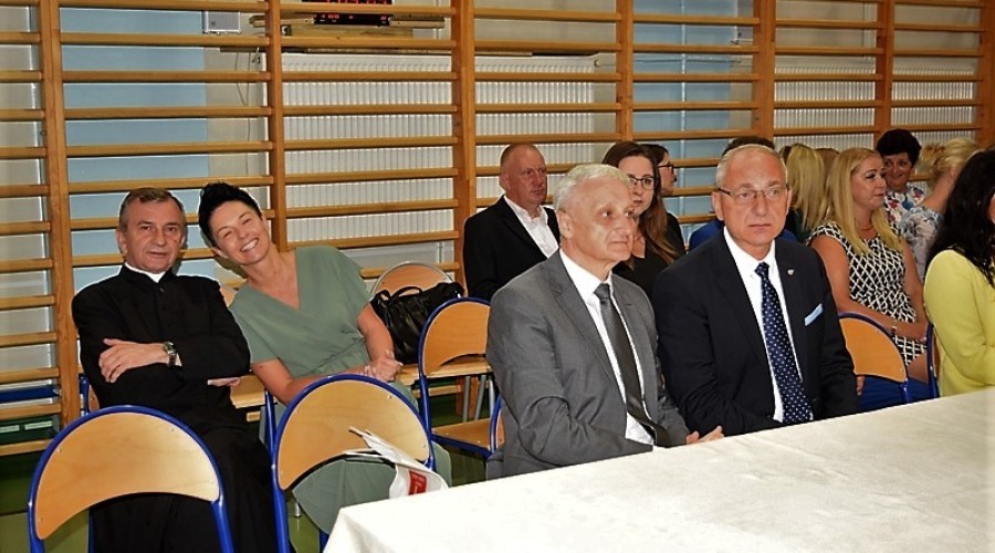 poczatek roku szkolnego liceum zs nr 1 (55)