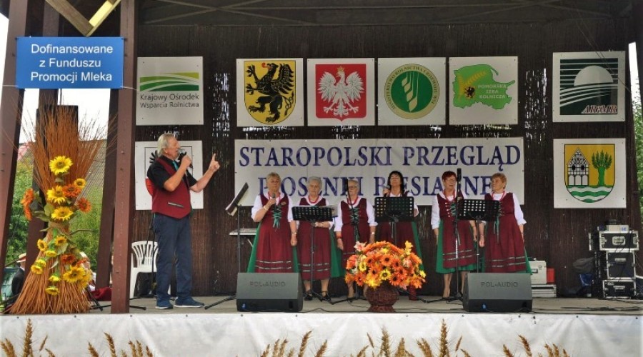 Staropolski Przegląd Piosenki Biesiadnej w Starym Polu (2)