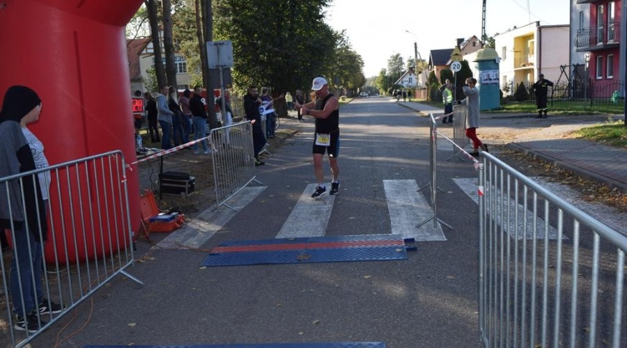 bursztynowy-bieg-i-marsz-nordic-walking-w-sztutowie087