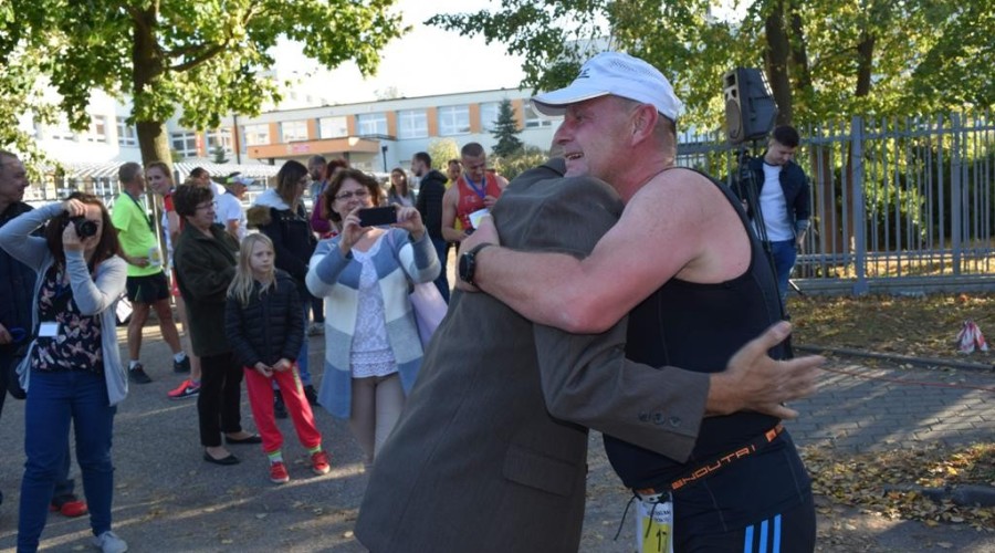 bursztynowy-bieg-i-marsz-nordic-walking-w-sztutowie089