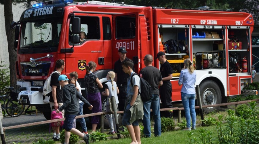 Stegna. Festyn zawody plywackie (16)