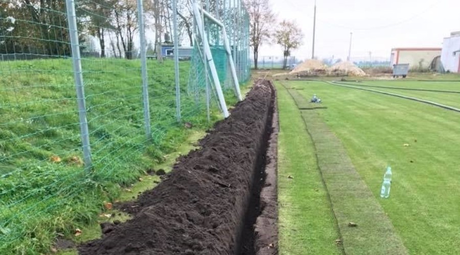 remont boiska w stegnie (1)