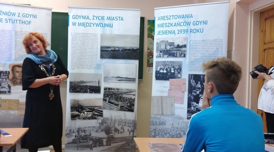 Tujsk. Niezwykła lekcja historii (2)
