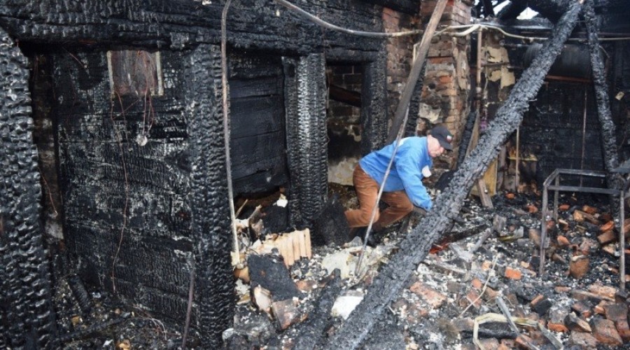 Izbiska-dom-po-pożarze-23