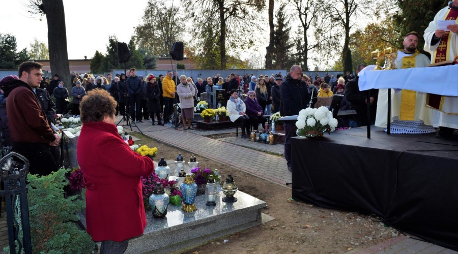 1 listopada święto zmarłych (14)