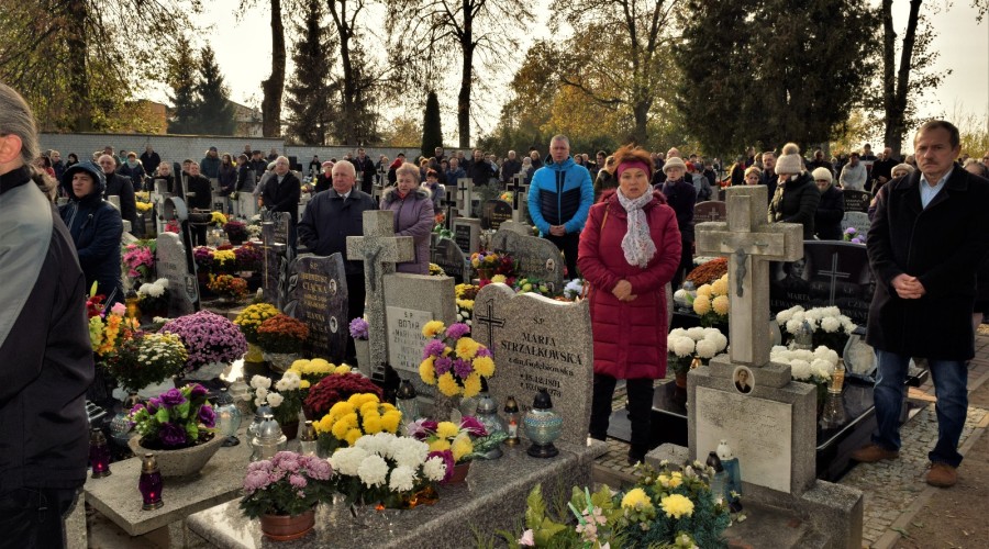 1 listopada święto zmarłych (4)