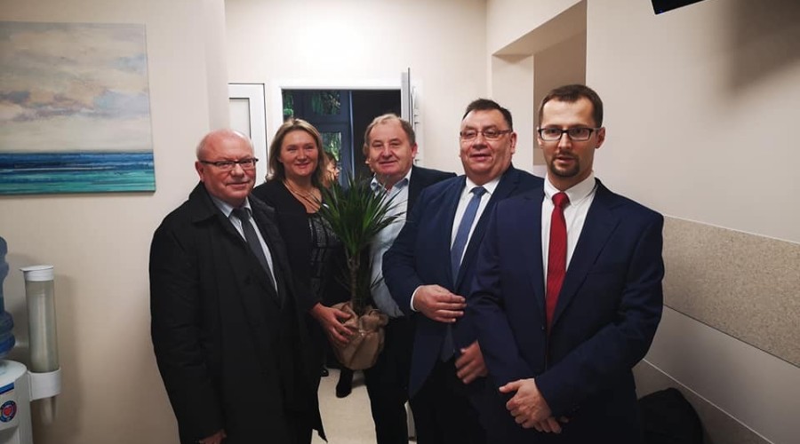 remont przychodni stegna (1)