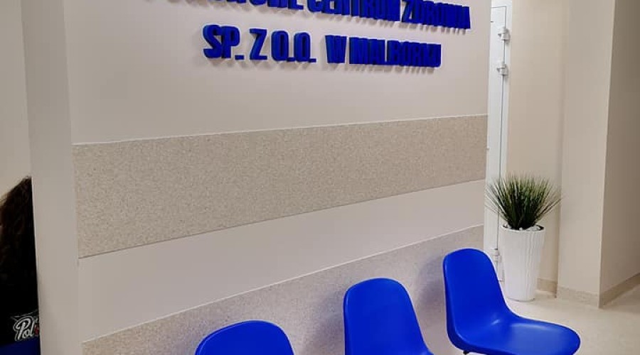 remont przychodni stegna (2)