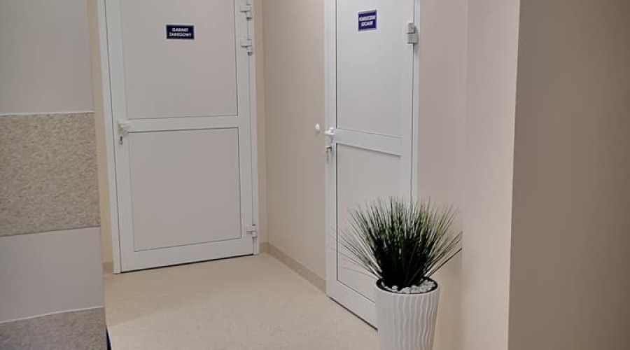 remont przychodni stegna (3)