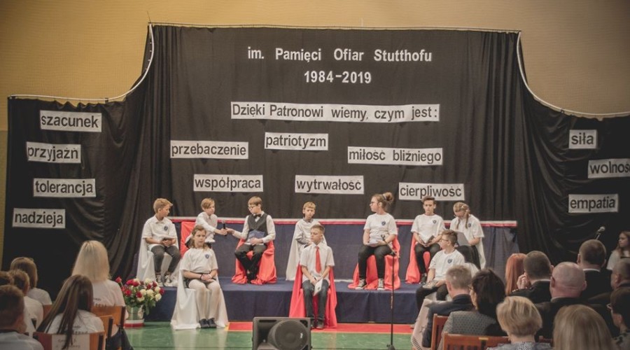 78756070_818565268565094_4173842582528327680_o