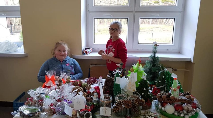 Stegna. Jasełka i kiermasz bożonarodzeniowy (5)