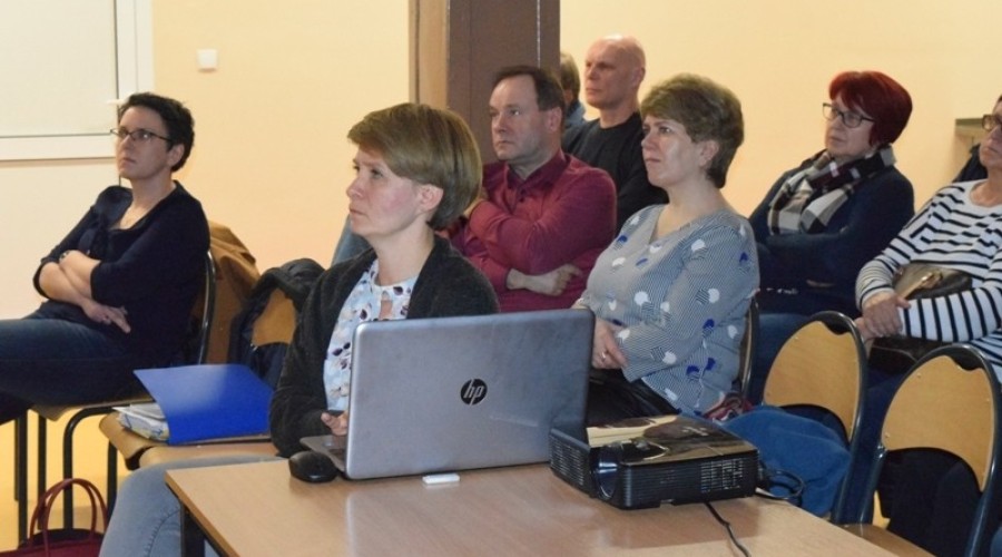 20200220 sztutowo cmentarz spotkanie (18)