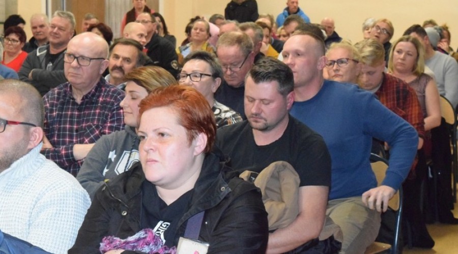 20200220 sztutowo cmentarz spotkanie (39)