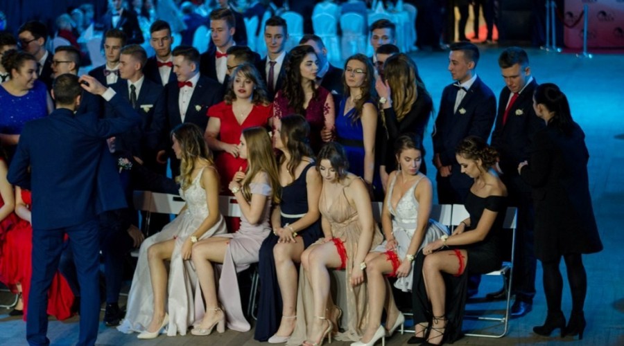 Studniówka-ZS-nr1-Nowy-Dwór-Gd-2018-94 (1)