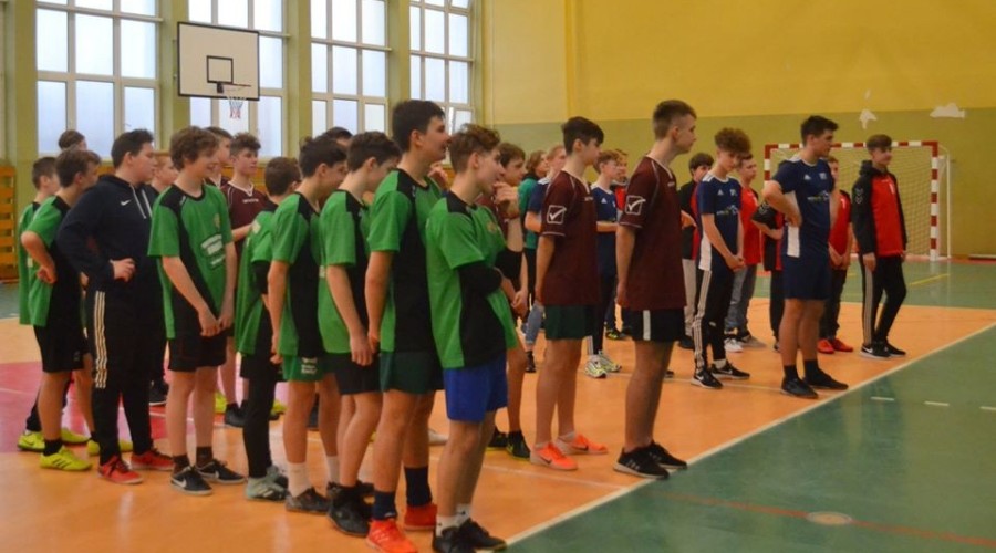 Powiatowe Igrzyska Młodzieży w Piłkę Ręczną (8)