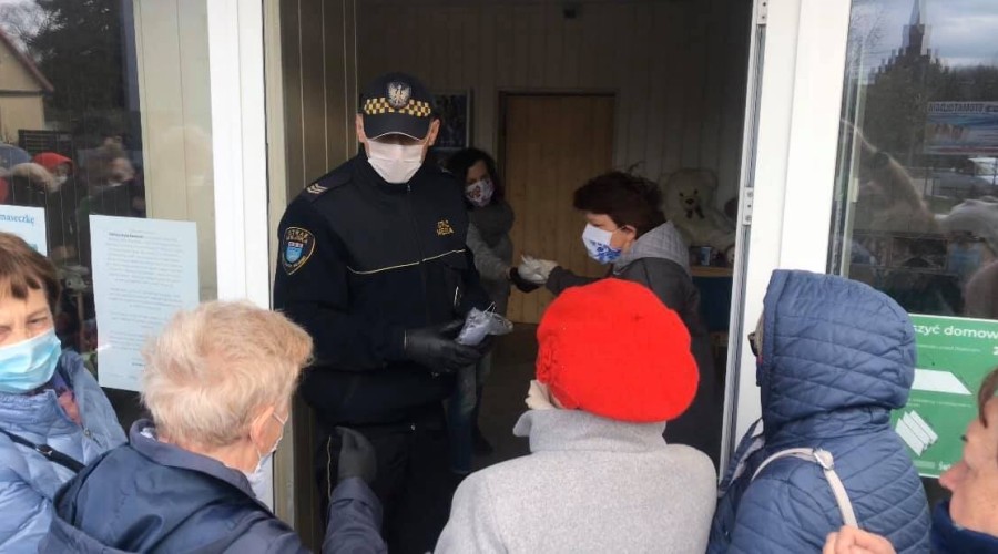 darmowe maseczki seniorzy (7)