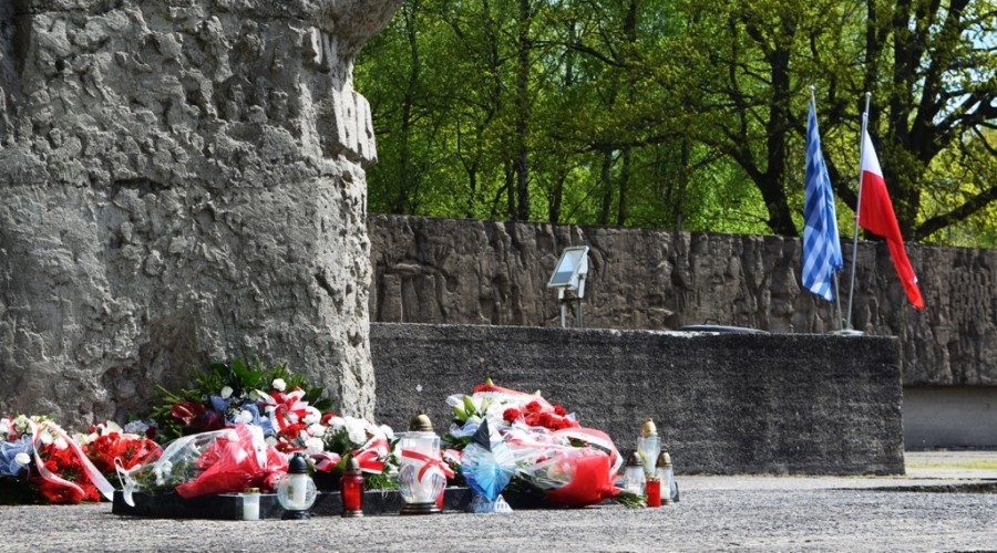 obchody 75 rocznicy KL Stutthof010111