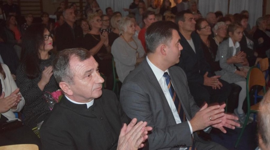 Jubileusz 70-lecia Szkoły Podstawowej w Drewnicy19