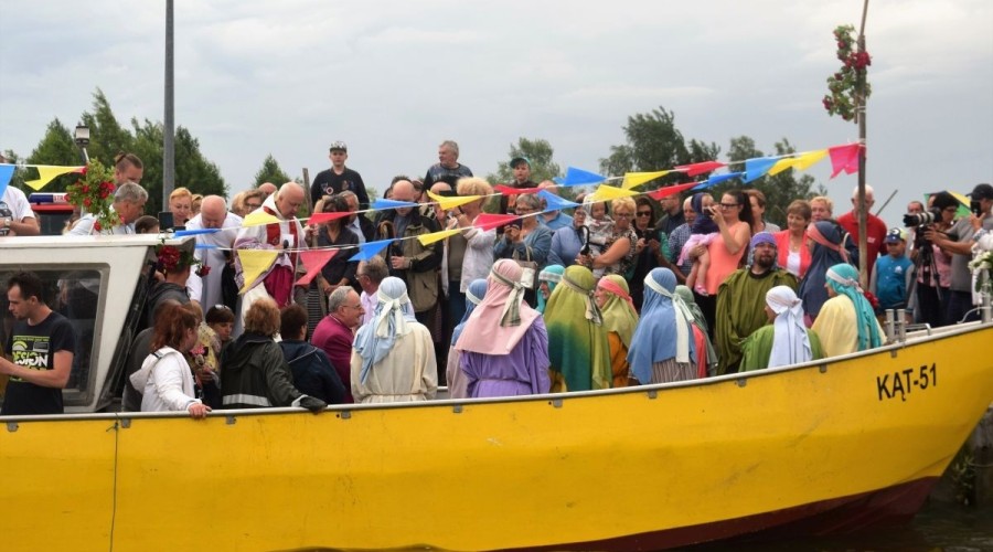 Dzień Rybaka. Święcenie łodzi. 2017 fot. Żuławy TV (16)