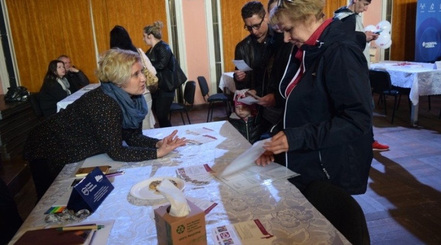 Nowodworskie-targi-pracy07