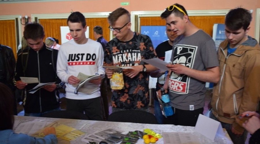 Nowodworskie-targi-pracy09