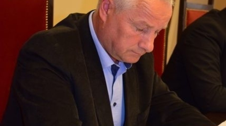 sesja-powiatu20-e1496085003593