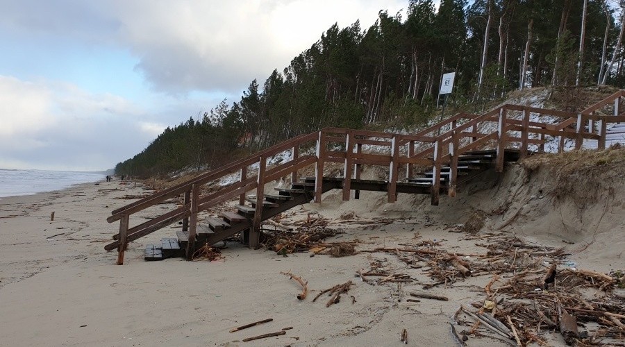 Mierzeja Wiślana. Ogromne zniszczenia wydm i plaż (2)