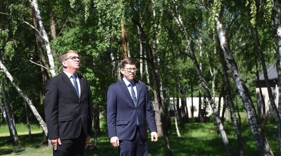 dzień pamięci ofiar obozów (2)