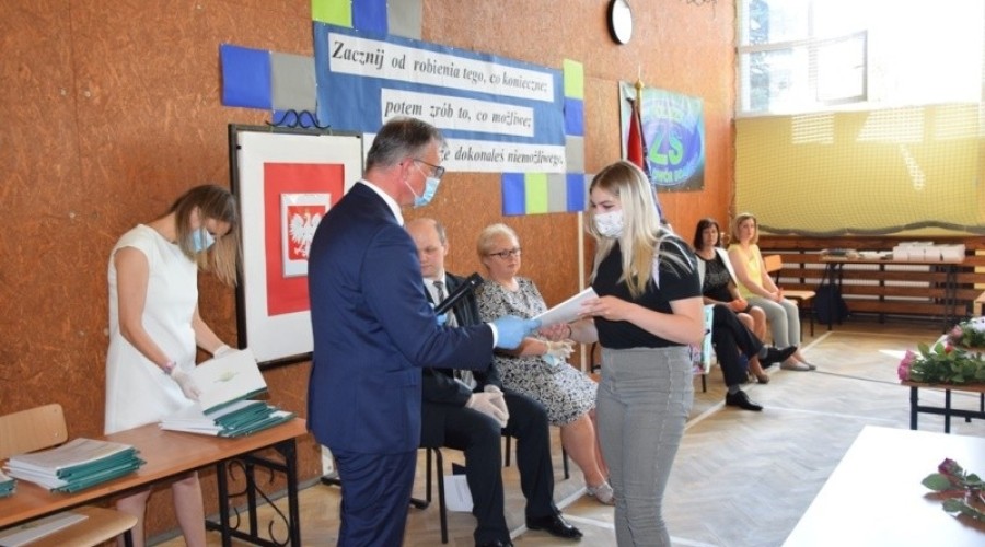 koniec roku szkolnego zespół szkół18